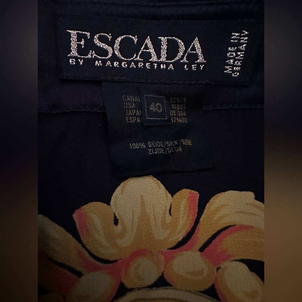 Escada Blouse Rare Vintage Baroque Black Gold Long Sleeve Size 40 8 US 100% Silk - Picture 11 of 15
